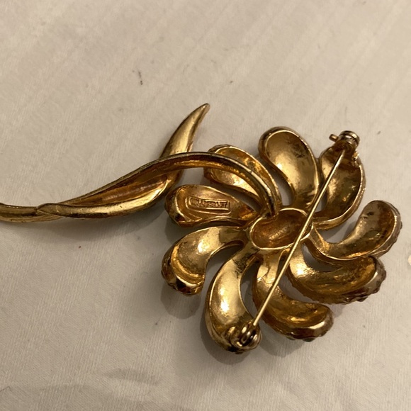 VTG Pastel RAINBOW RHINESTONE FLOWER PIN/Brooch by HOLLYCRAFT - Picture 2 of 3